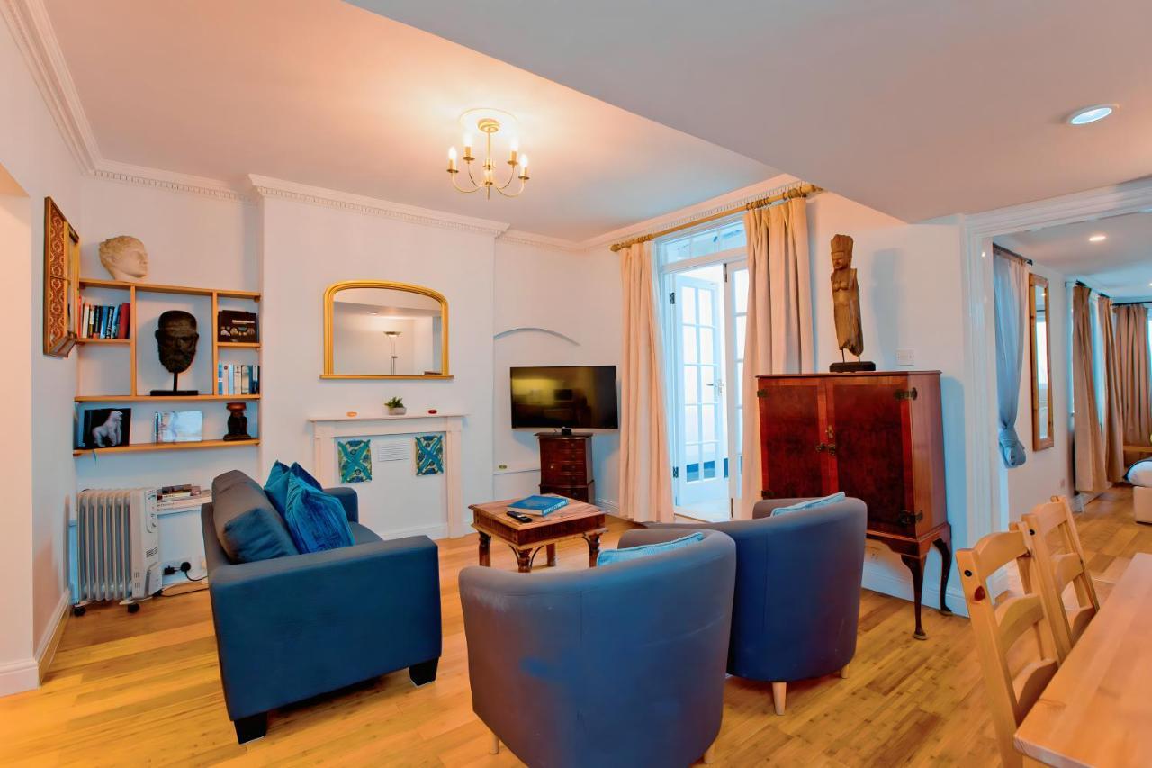 Gorgeous London 2-Bed Flat - 25 Minutes Walk From Winter Wonderland Apartment Exterior photo