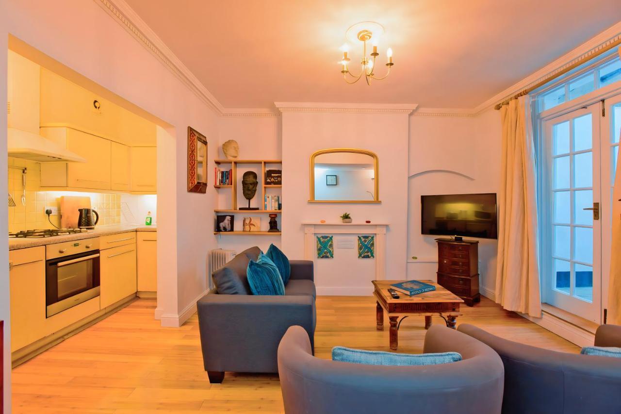 Gorgeous London 2-Bed Flat - 25 Minutes Walk From Winter Wonderland Apartment Exterior photo