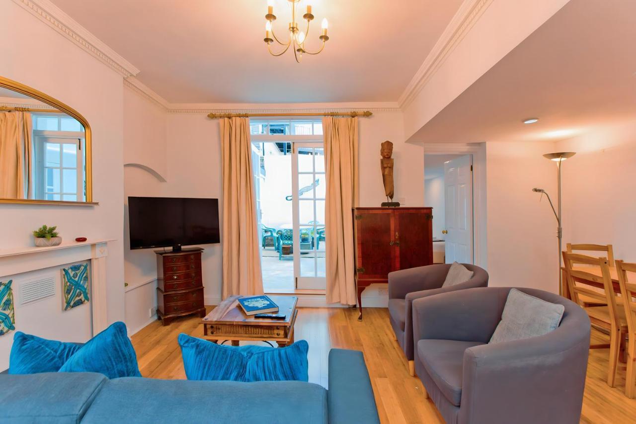 Gorgeous London 2-Bed Flat - 25 Minutes Walk From Winter Wonderland Apartment Exterior photo